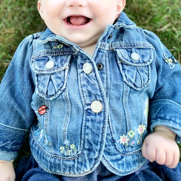 Gap Embroidered Denim Jacket - Picture 2 of 13
